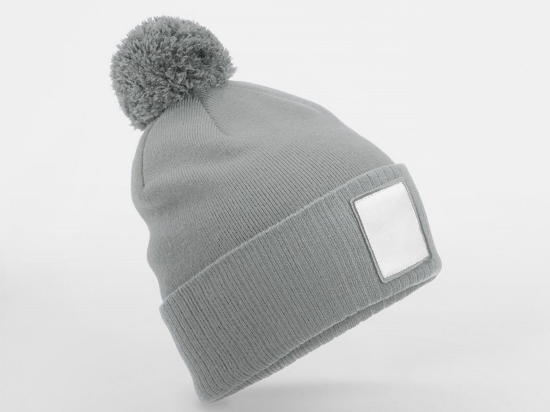 Bonnet avec pompon et patch