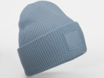Bonnet avec empiècement carré